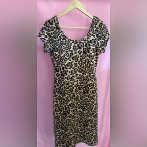 Animal Print Short Sleeve Knee Length Dress